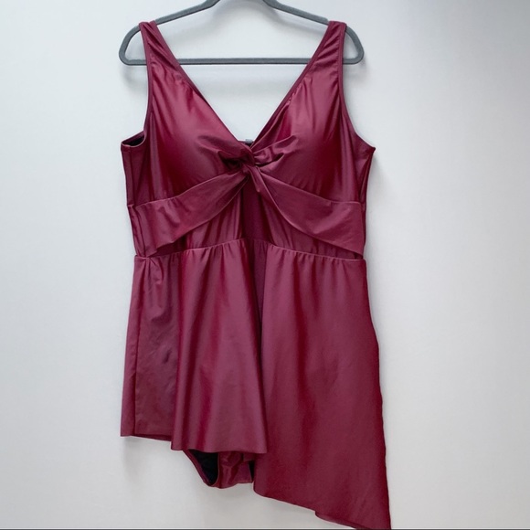 TORRID burgundy skirted one piece, 4X. - Picture 4 of 12